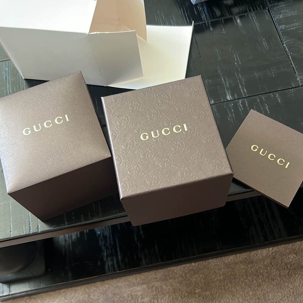 NWOT GUCCI G-TIMELESS watch - Picture 7 of 10